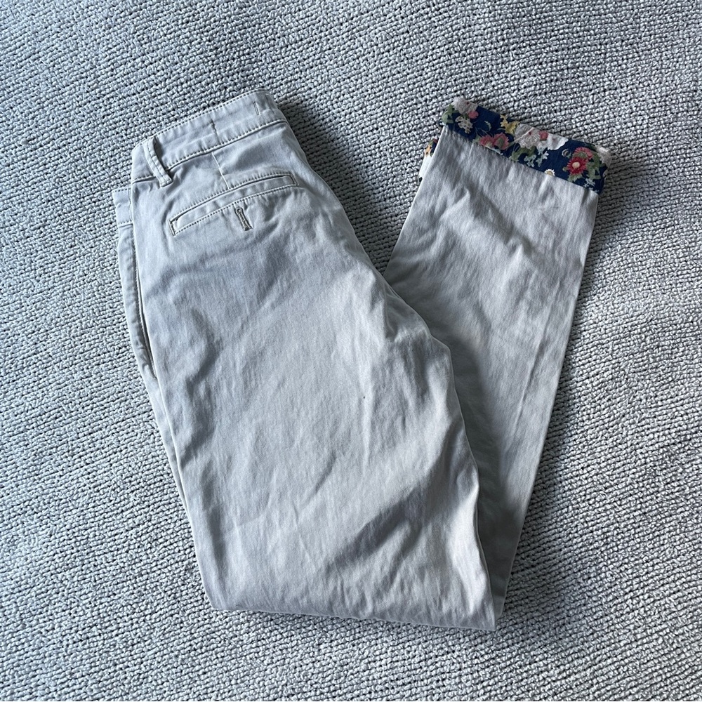CHINO by Anthropologie cropped embroidered distressed floral patch khakis 26 - Picture 5 of 10